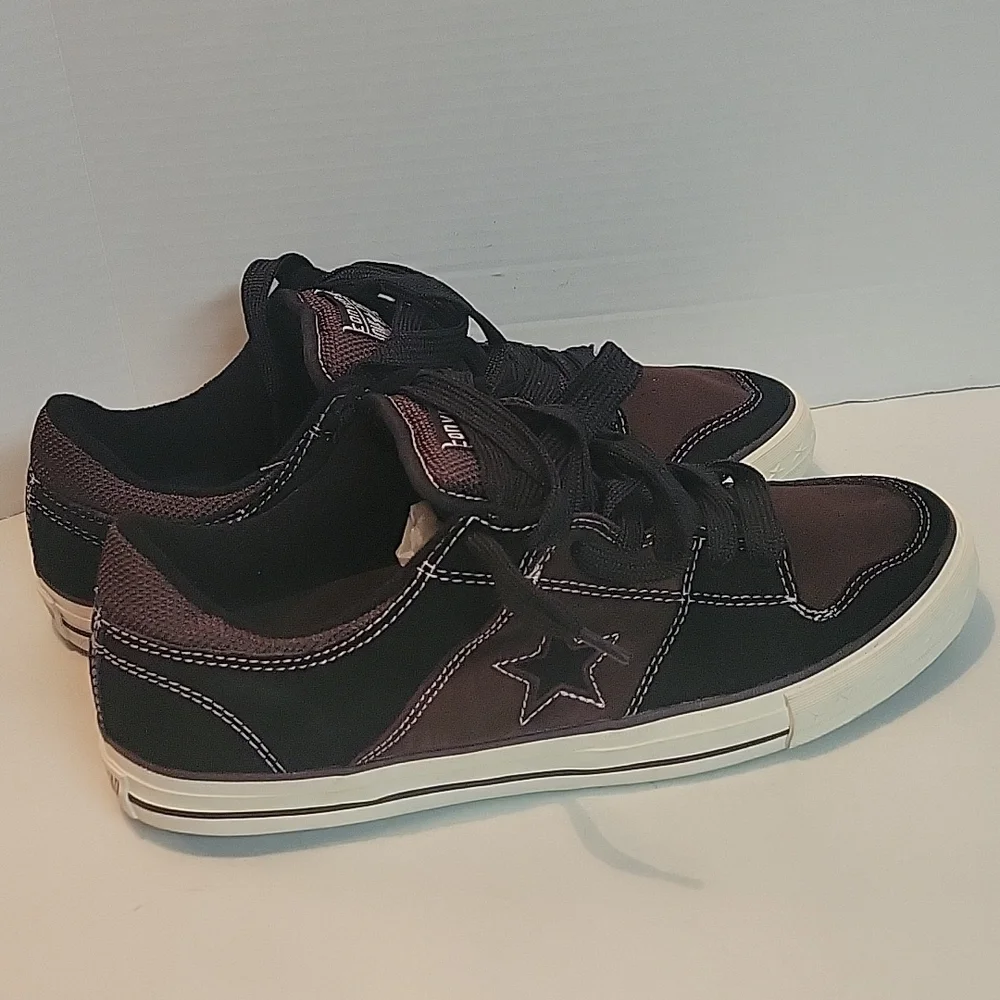 CONVERSE MENS SIZE 10.5 - Picture 2 of 14